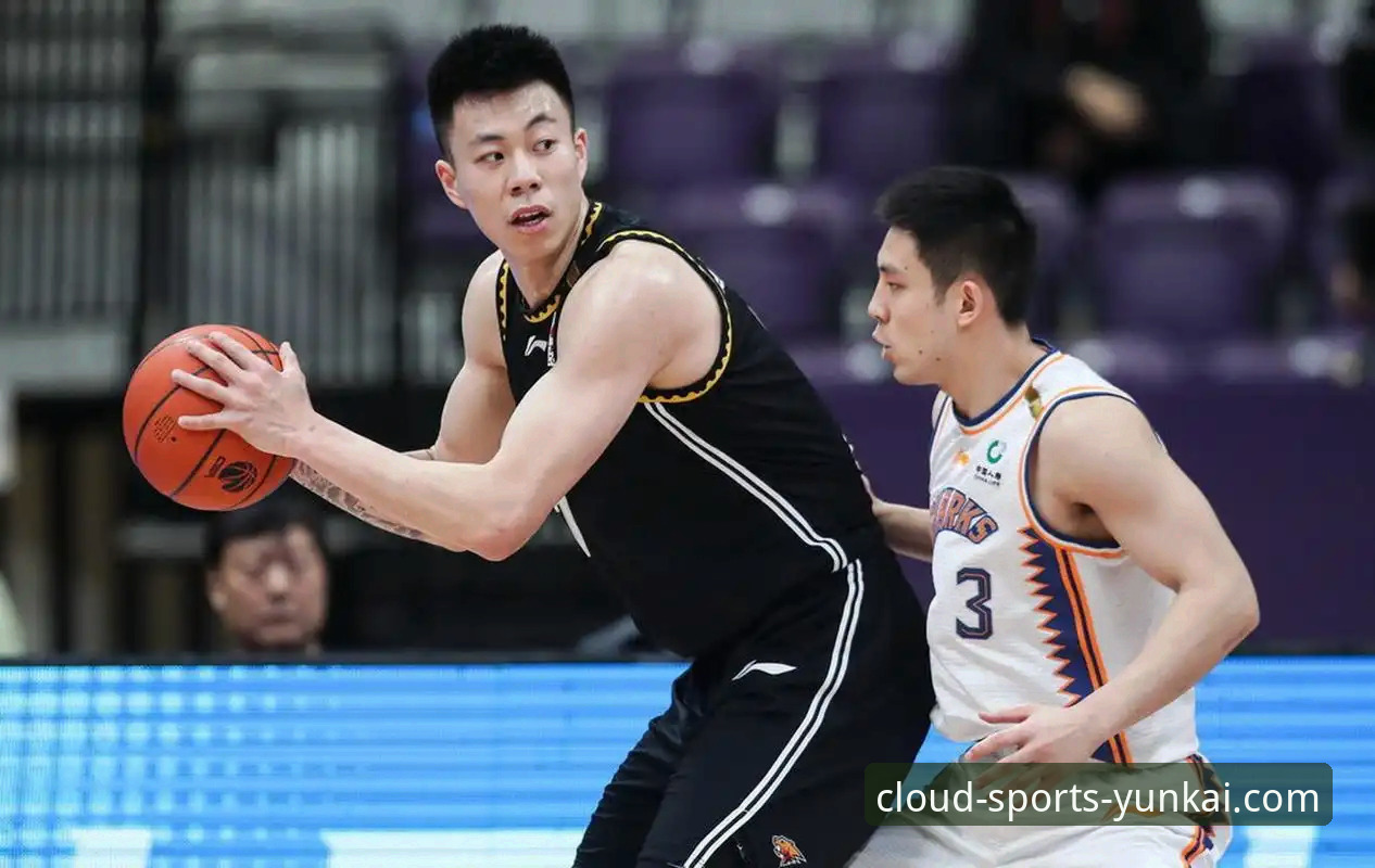 云开体育APP下载评测 如何像资深球迷一样,从一场CBA大胜中洞察联赛格局?实战派复盘上海12连胜
